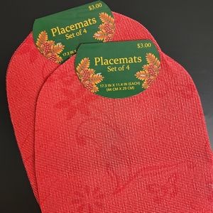 Two sets of 4 Non-slip Placemats